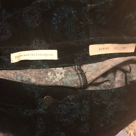 SOLD- Pilcro and the Letterpress Floral Pants - Picture 4 of 8